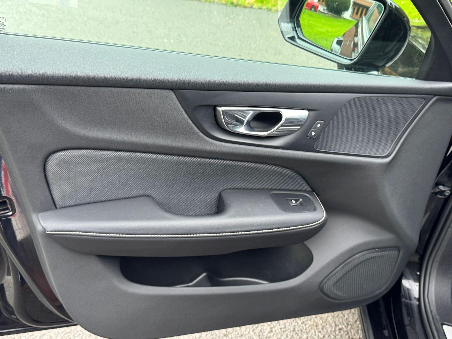 Used Volvo V60 2019 for sale - 76899350: Photo 23