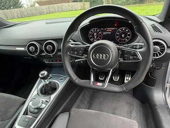 Used Audi TT 2017 for sale - 78318402: Photo