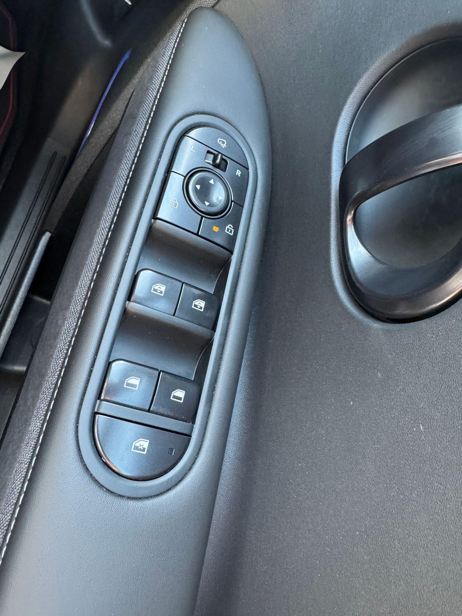 Used Hyundai IONIQ 5 2024 for sale - 76988935: Photo 31