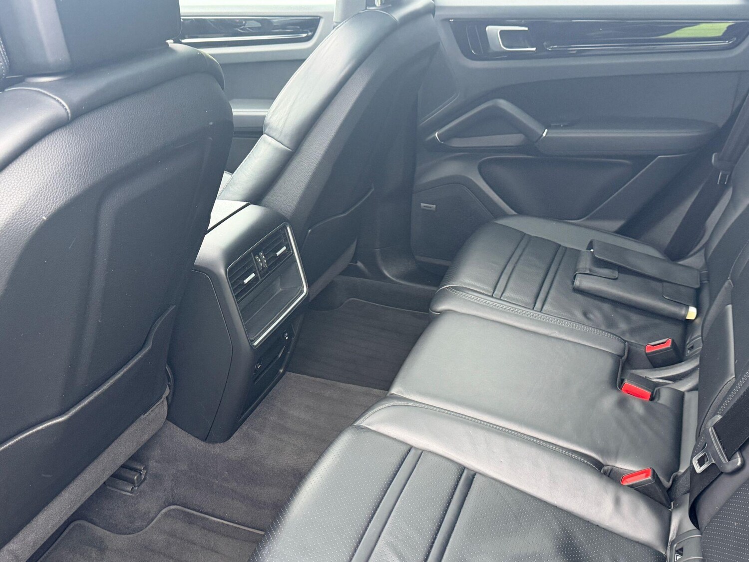 Used Porsche Cayenne 2020 for sale - 77523909: Photo 19