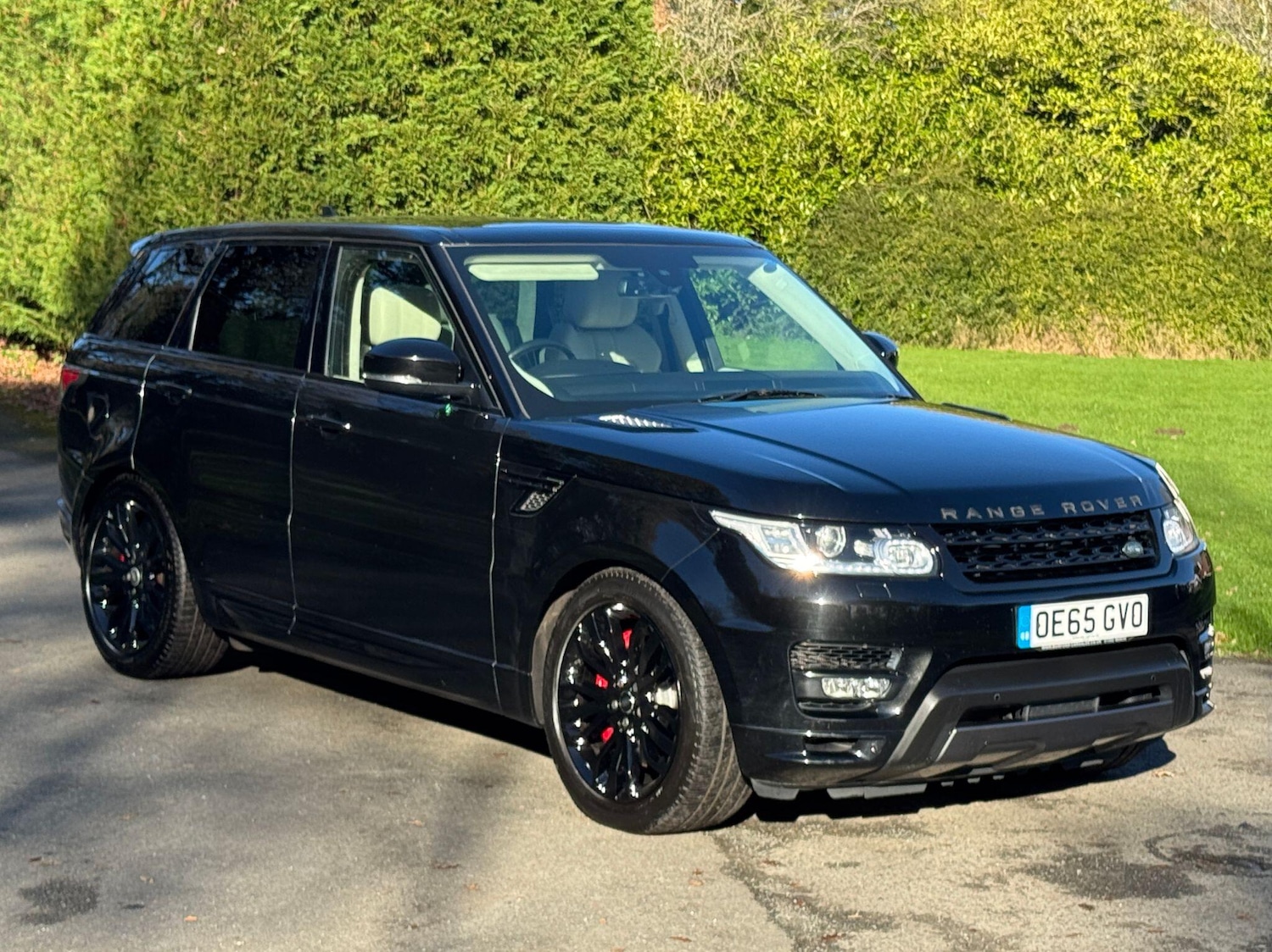 Used Land Rover Range Rover Sport 2015 for sale - 76899516: Photo 1