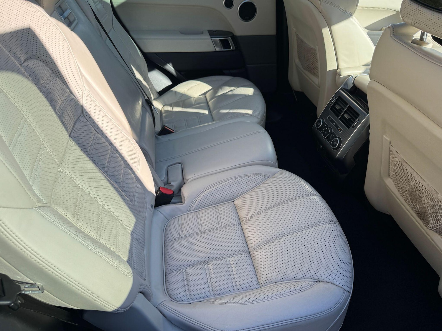 Used Land Rover Range Rover Sport 2015 for sale - 76899516: Photo 17