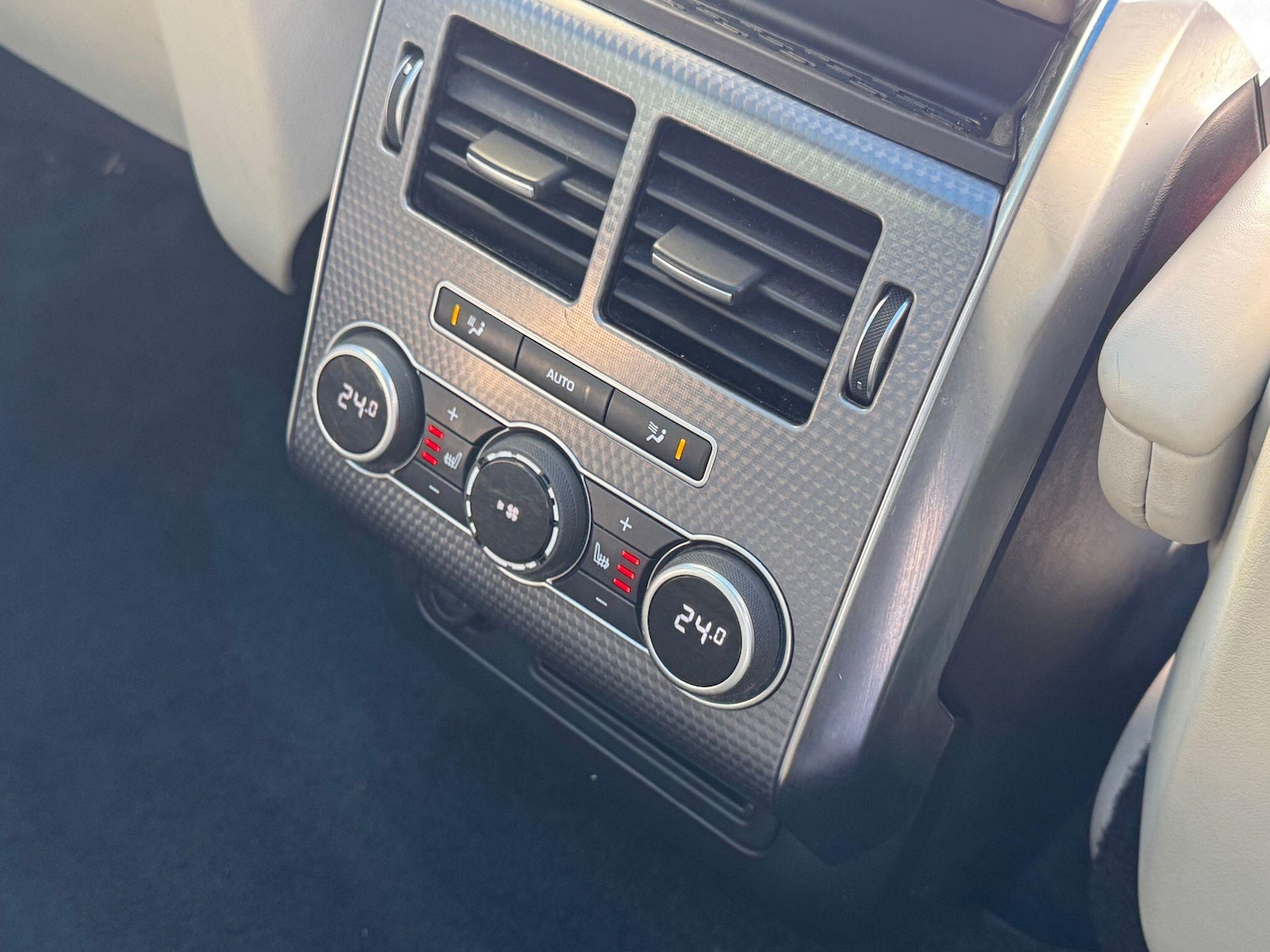 Used Land Rover Range Rover Sport 2015 for sale - 76899516: Photo 18