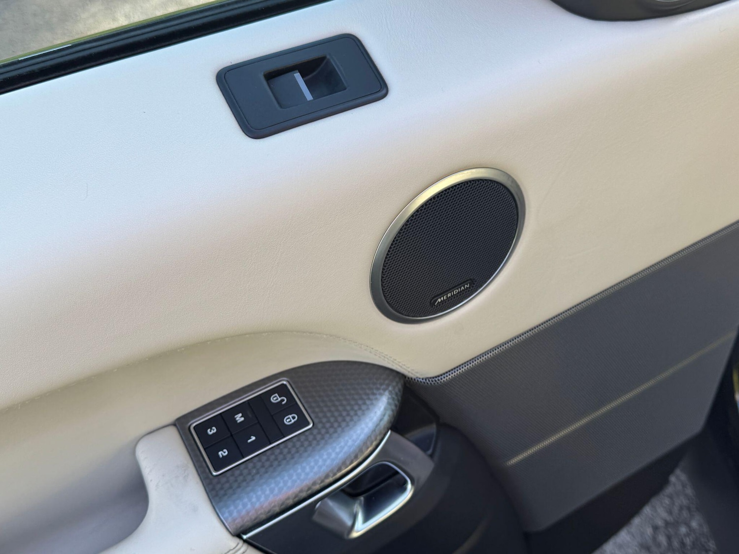 Used Land Rover Range Rover Sport 2015 for sale - 76899516: Photo 25