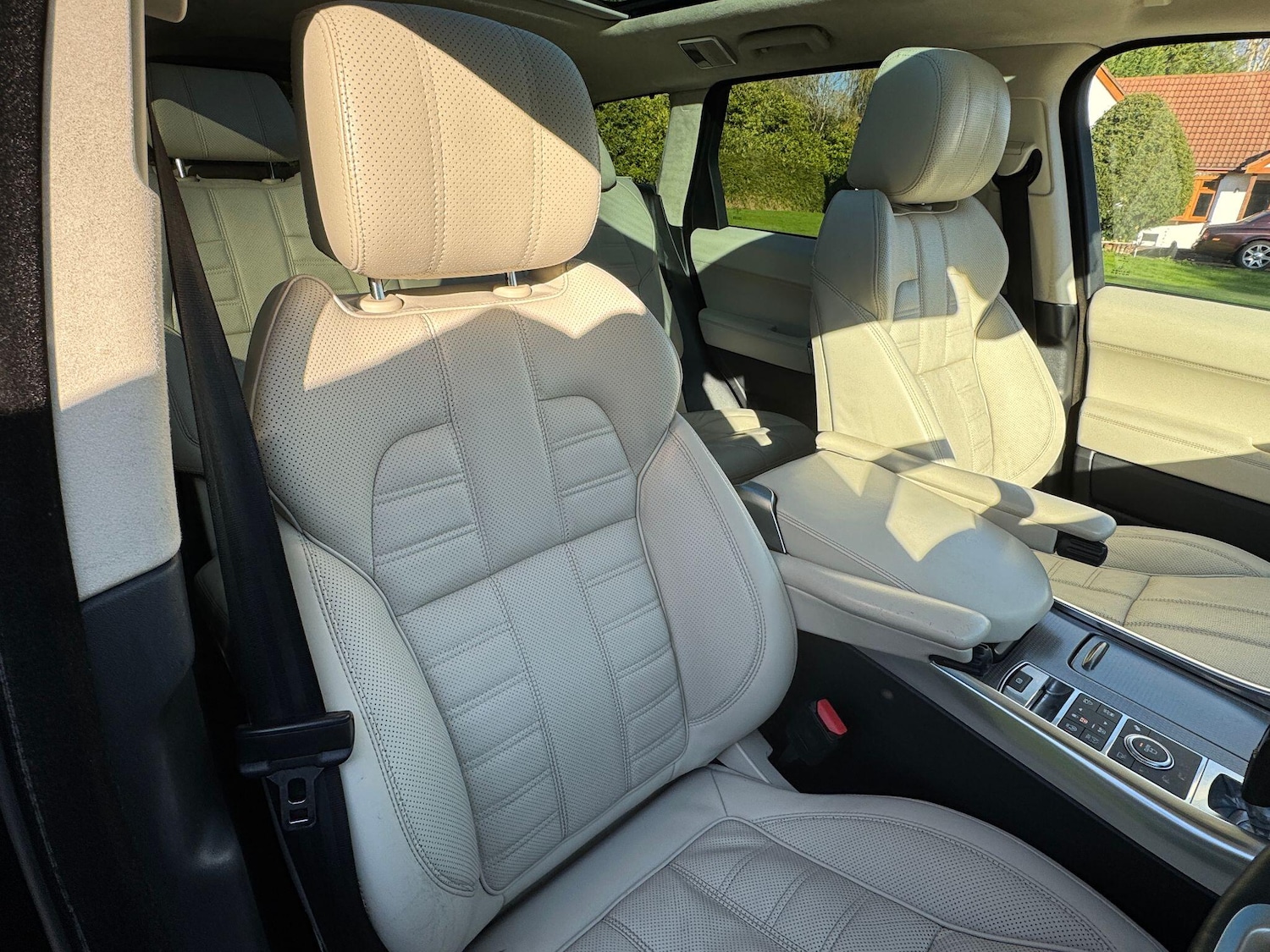 Used Land Rover Range Rover Sport 2015 for sale - 76899516: Photo 32