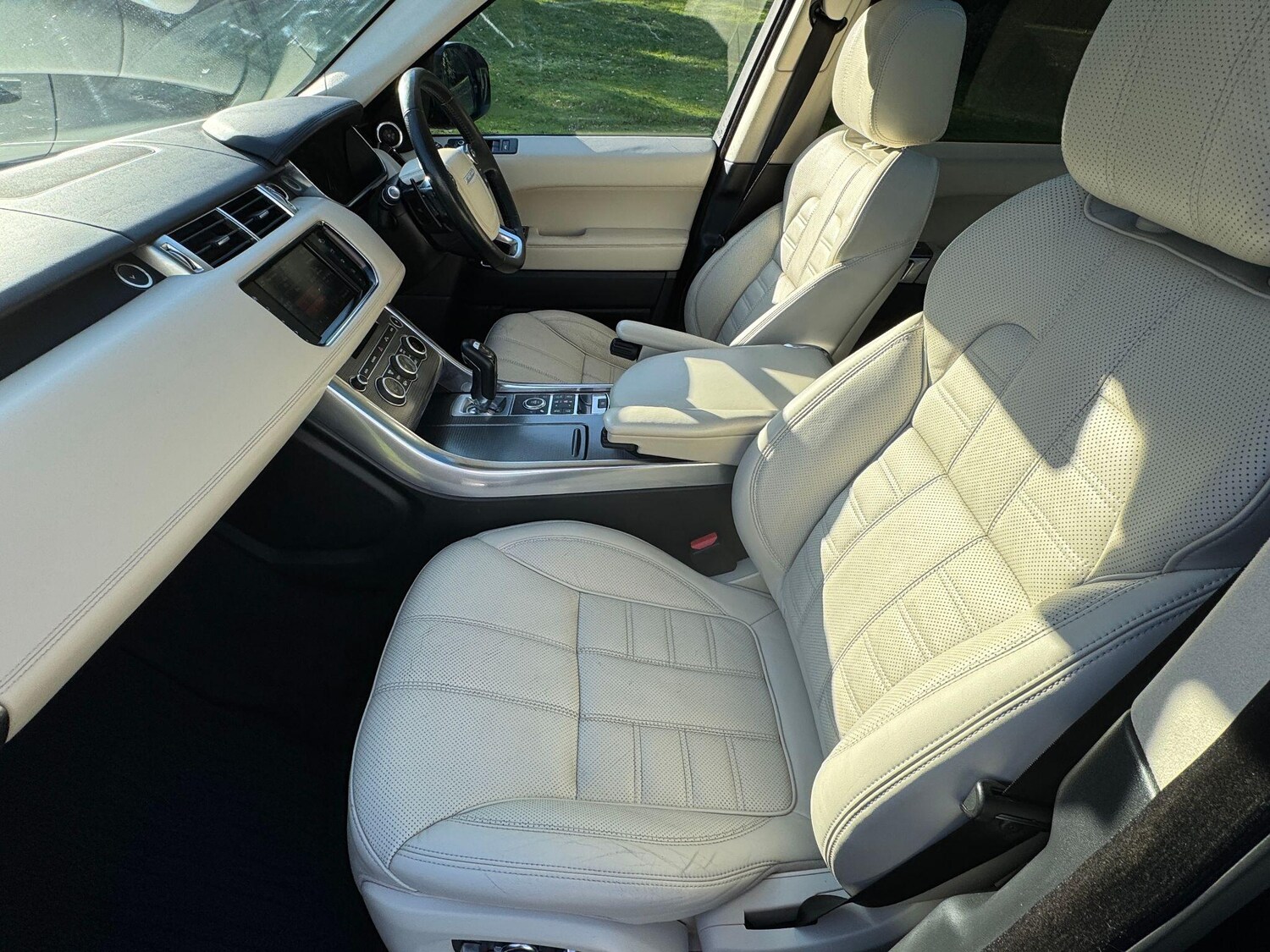 Used Land Rover Range Rover Sport 2015 for sale - 76997808: Photo 26