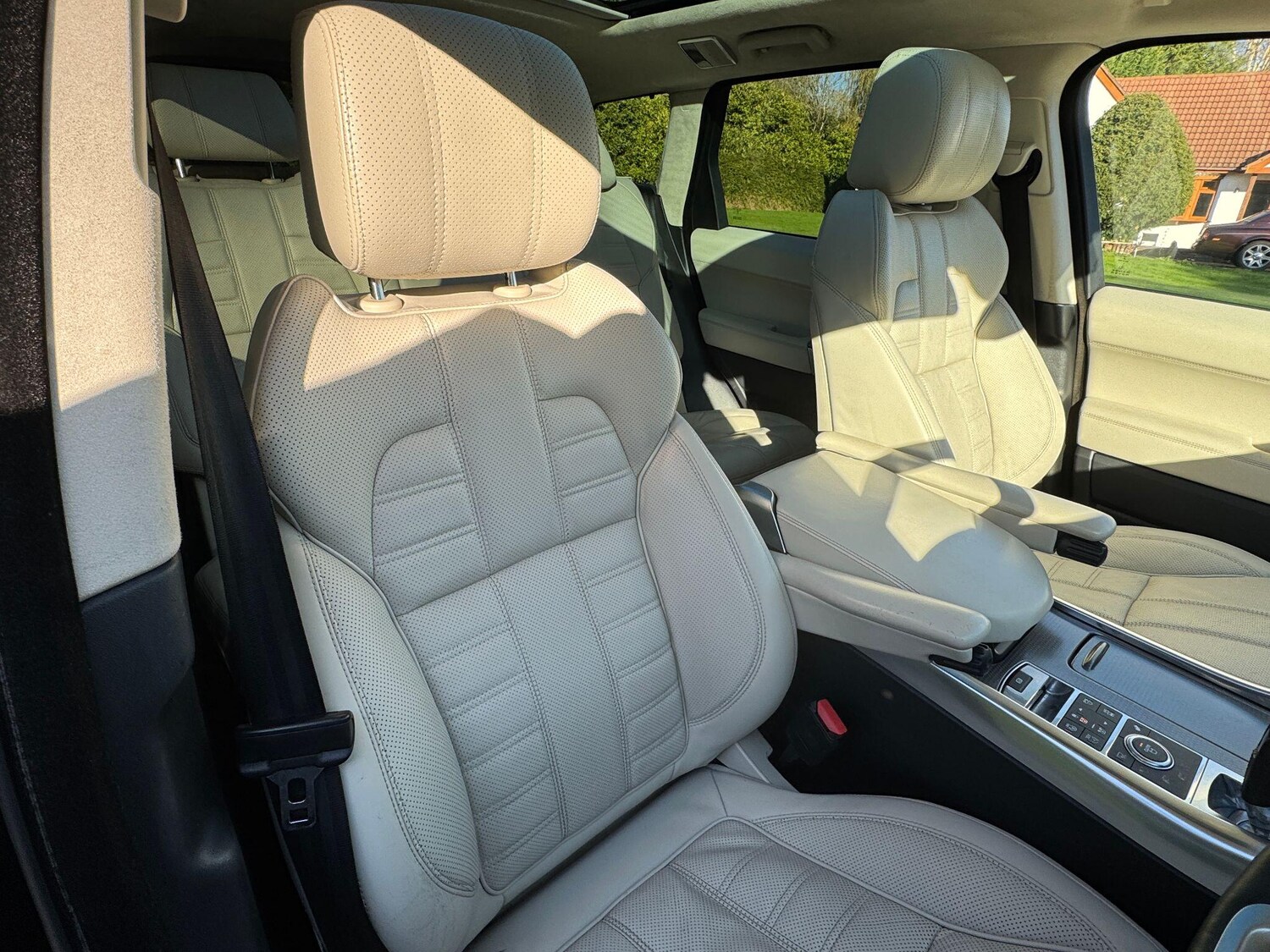 Used Land Rover Range Rover Sport 2015 for sale - 76997808: Photo 32