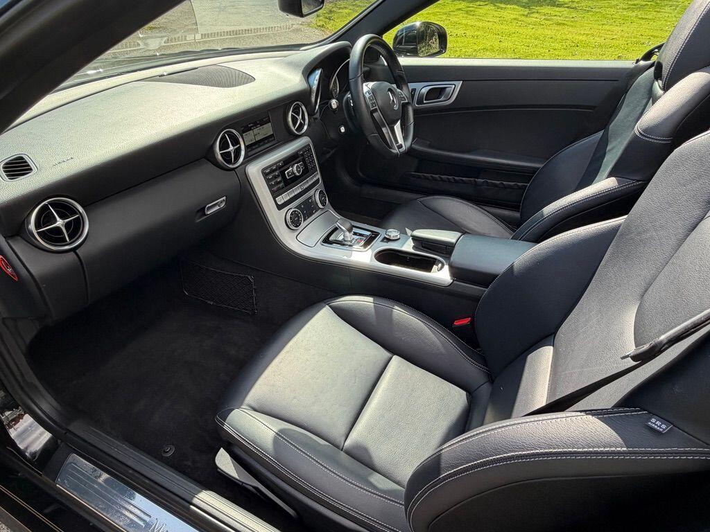 Used Mercedes-Benz SLK 2016 for sale - 78099967: Photo 2