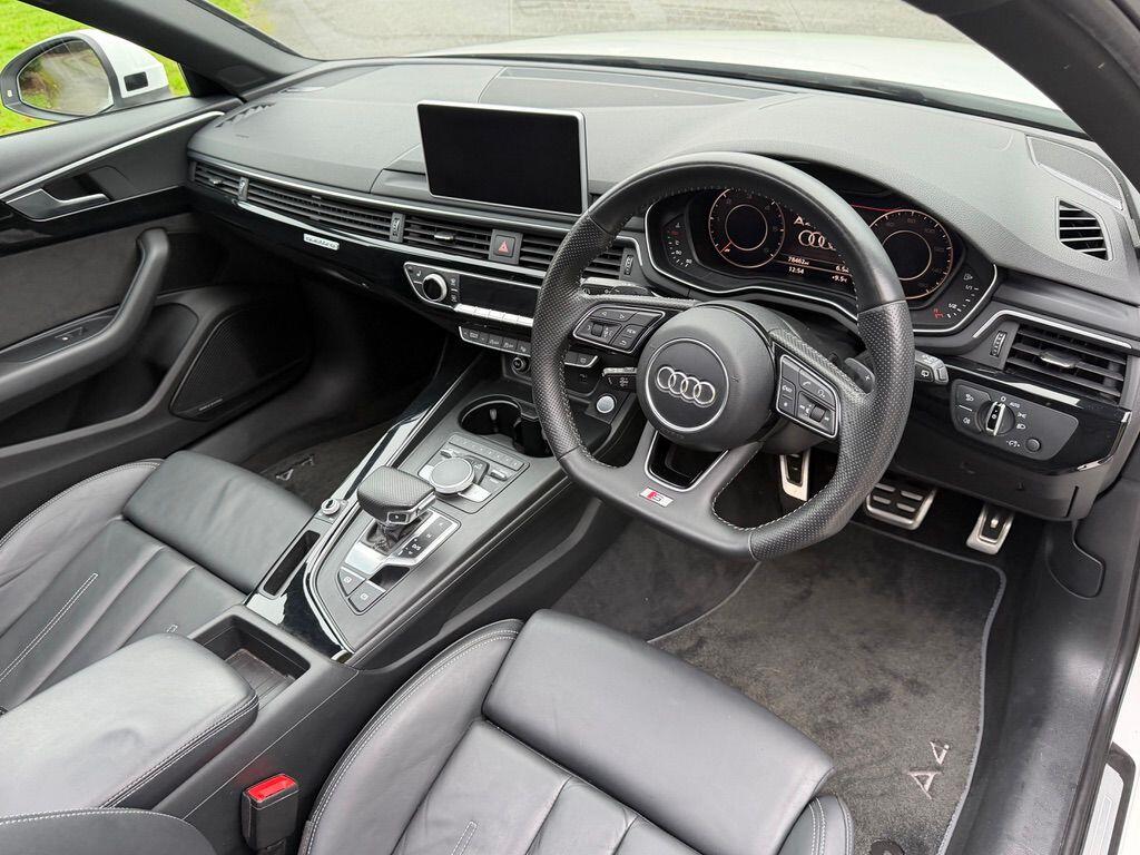Used Audi A4 2017 for sale - 77040432: Photo 4