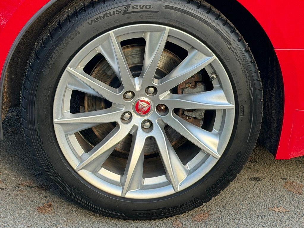 Used Jaguar F-Type 2016 for sale - 77066788: Photo 11