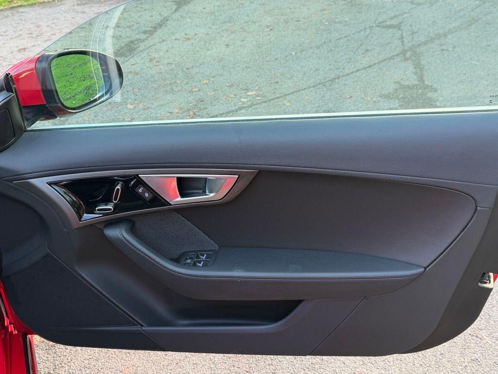 Used Jaguar F-Type 2016 for sale - 77066788: Photo 16