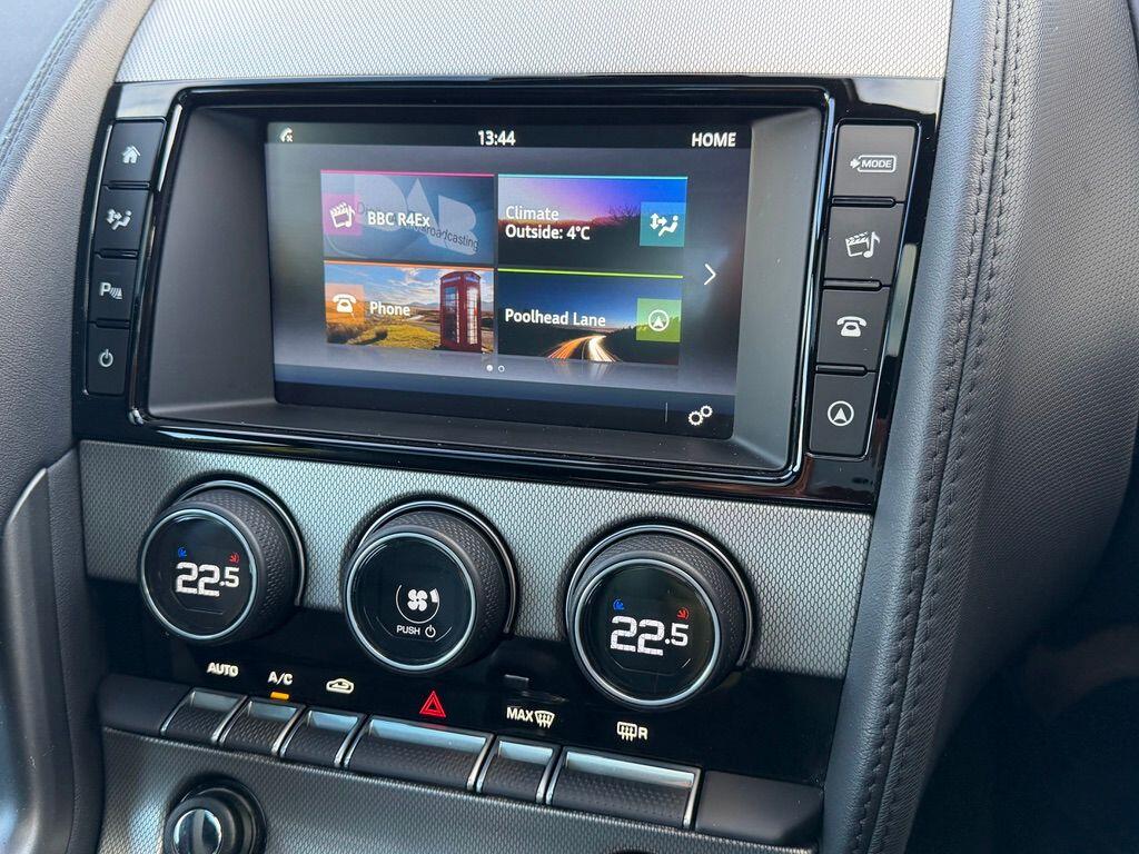 Used Jaguar F-Type 2016 for sale - 77066788: Photo 27