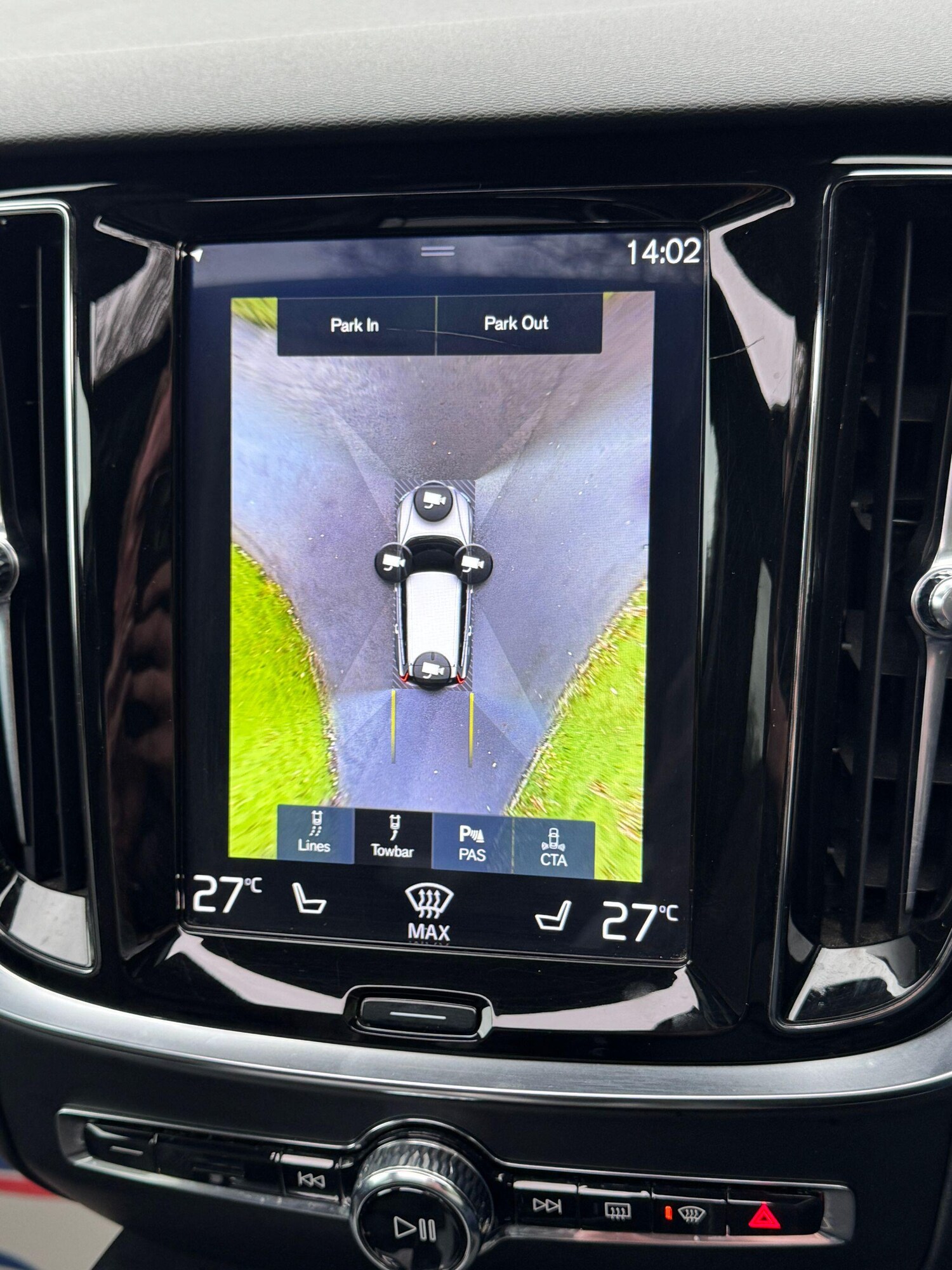 Used Volvo V60 2019 for sale - 76997809: Photo 35