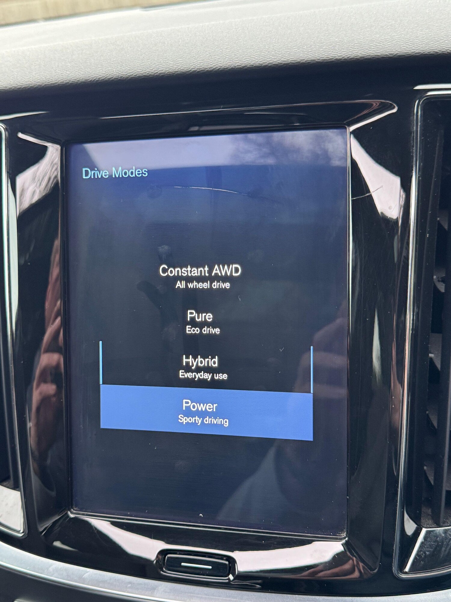 Used Volvo V60 2019 for sale - 76997809: Photo 38