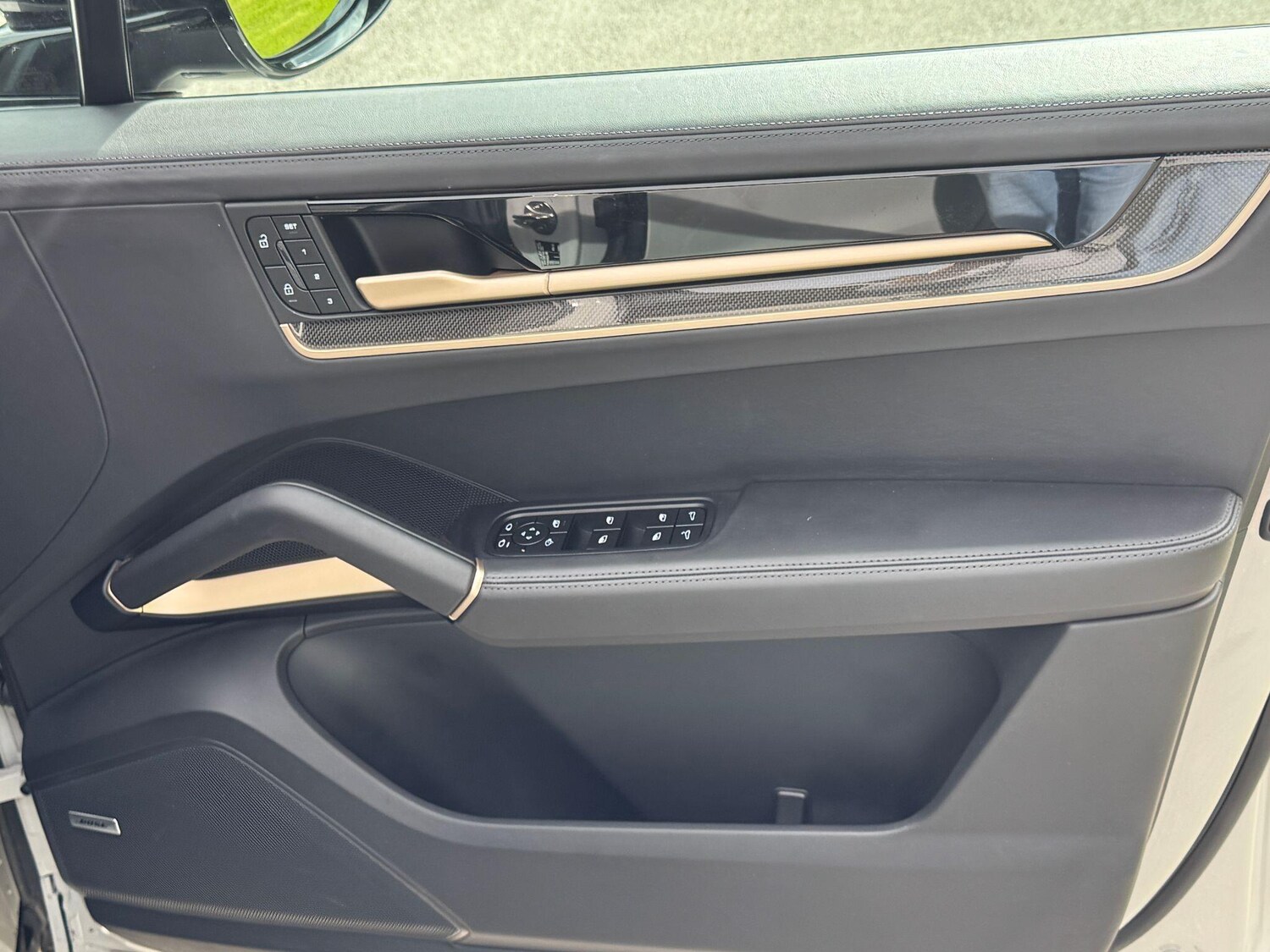 Used Porsche Cayenne for sale - 76997890: Photo 14