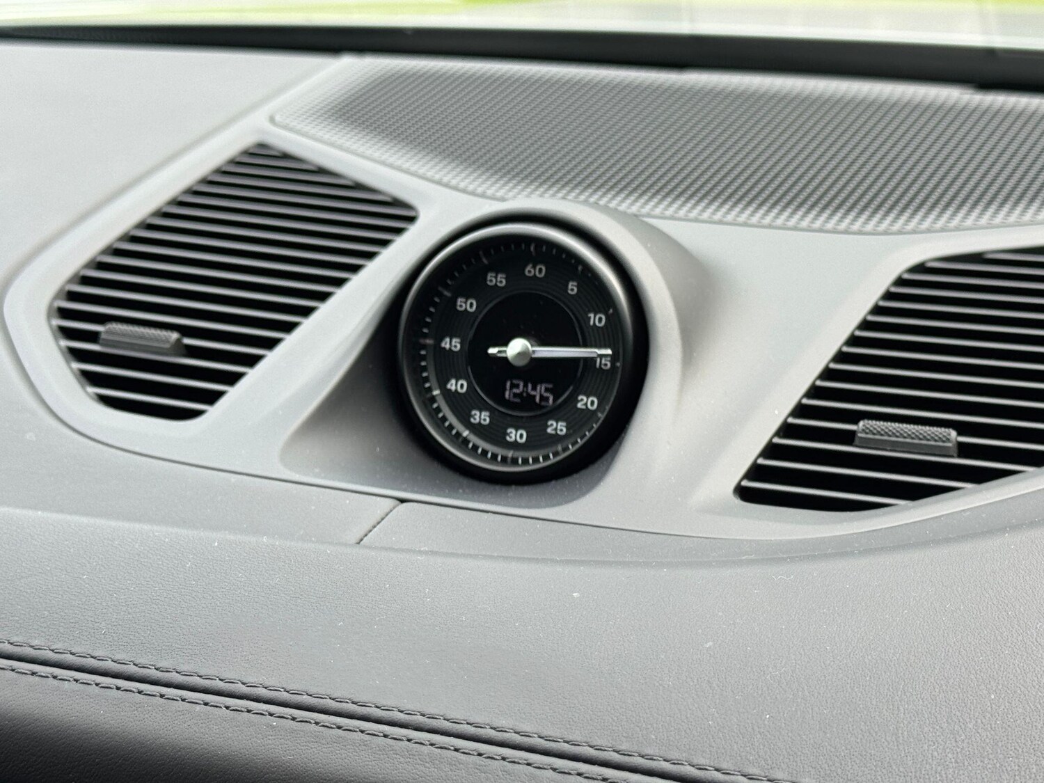 Used Porsche Cayenne for sale - 76997890: Photo 43