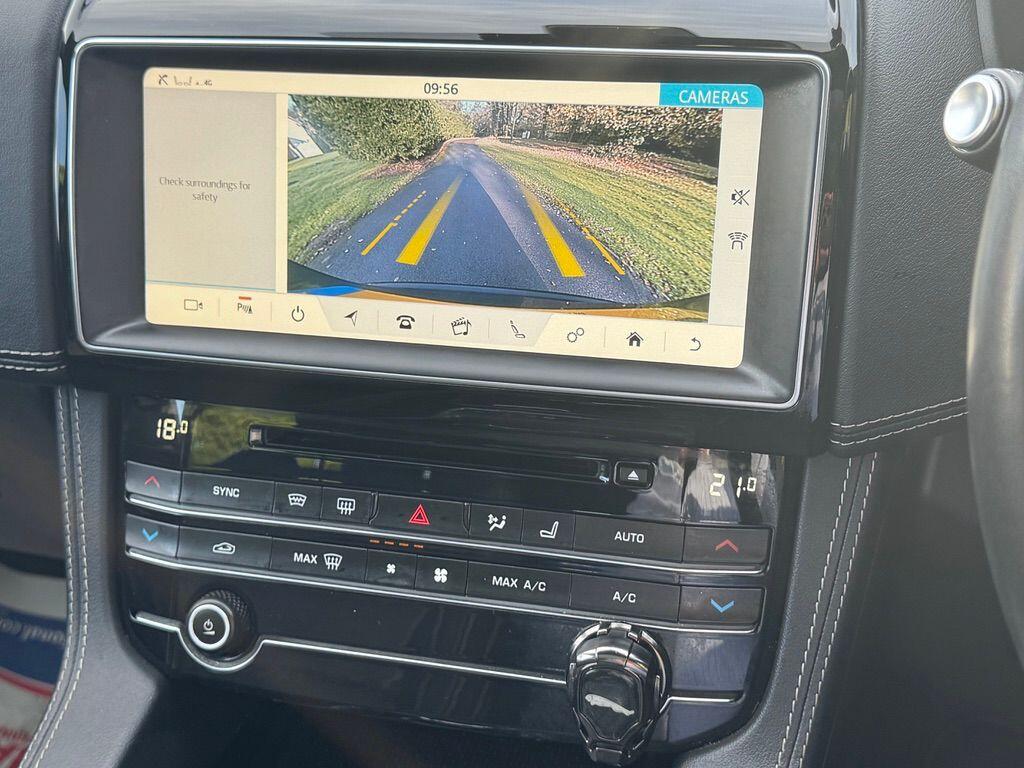 Used Jaguar F-Pace 2019 for sale - 76899449: Photo 26