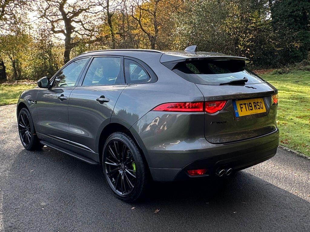 Used Jaguar F-Pace 2019 for sale - 76899449: Photo 7
