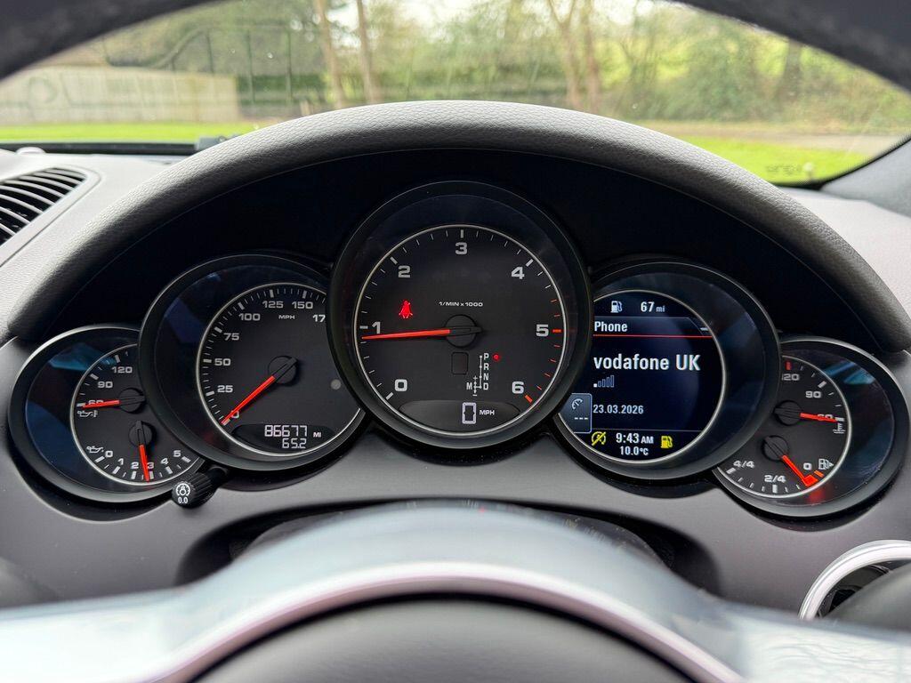 Used Porsche Cayenne 2016 for sale - 78006704: Photo 28