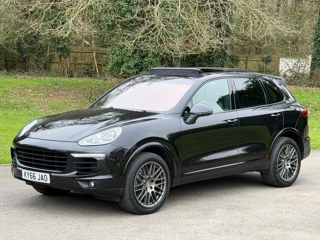 Used Porsche Cayenne 2016 for sale - 78006704: Photo 3