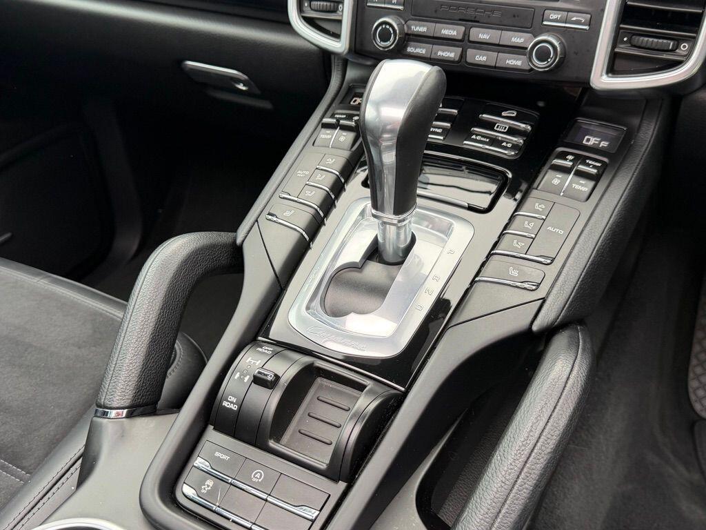 Used Porsche Cayenne 2016 for sale - 78006704: Photo 31