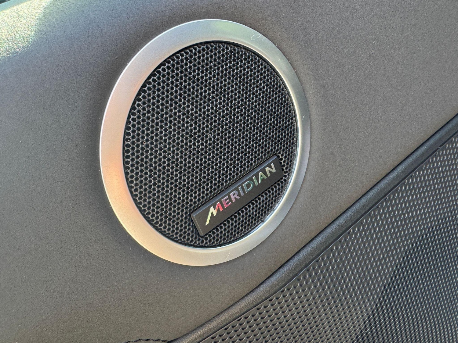 Used Land Rover Discovery 2020 for sale - 76898339: Photo 17