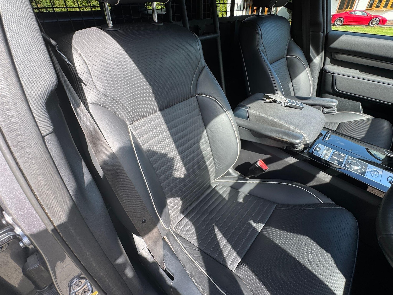 Used Land Rover Discovery 2020 for sale - 76898339: Photo 19