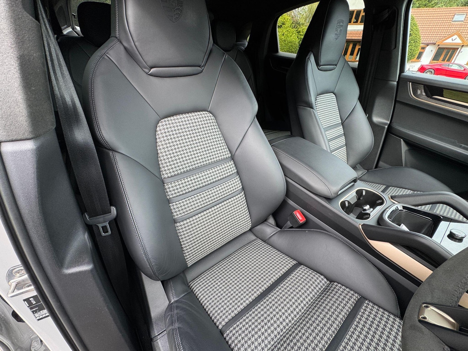 Used Porsche Cayenne 2023 for sale - 76899330: Photo 19