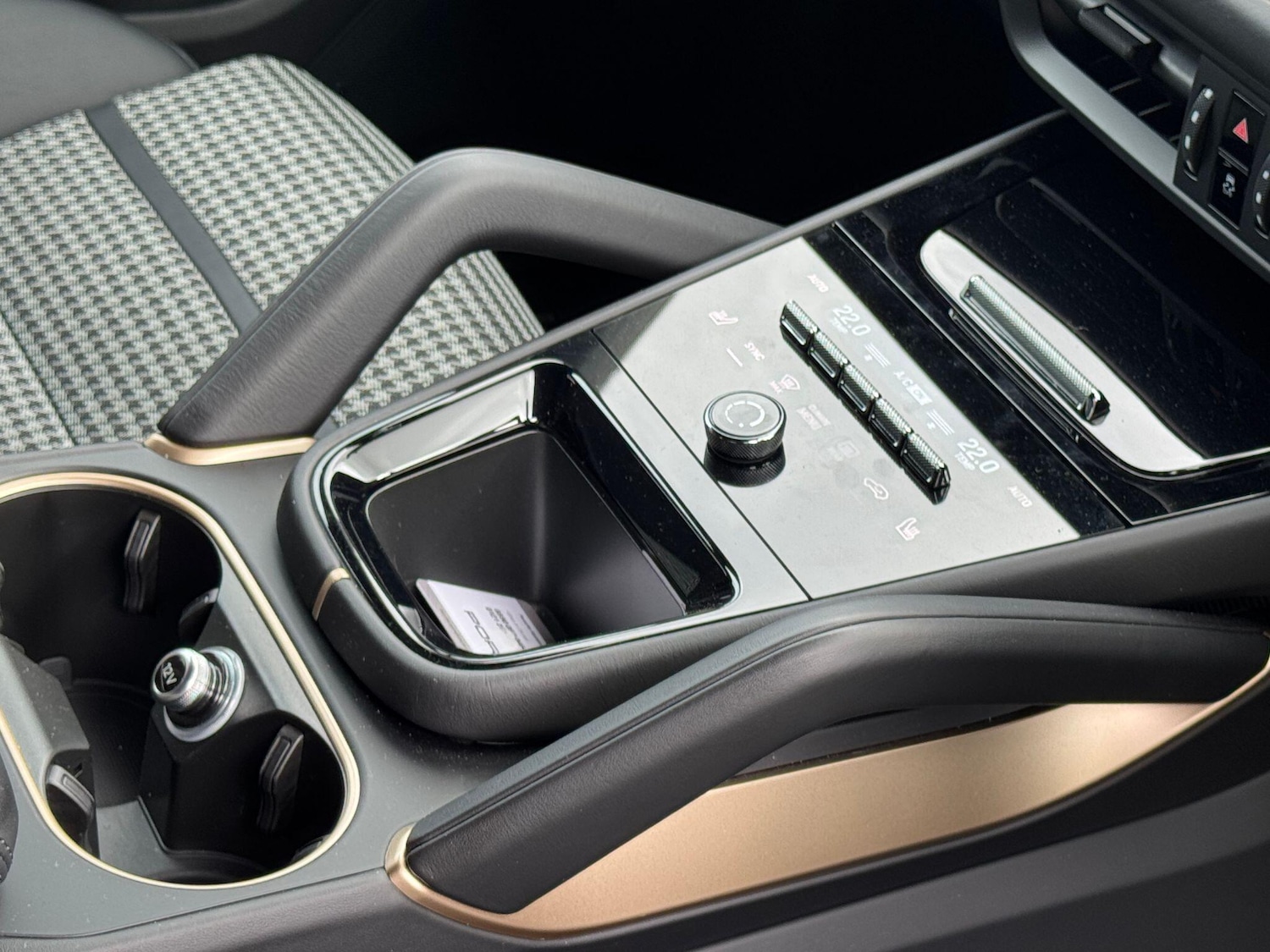 Used Porsche Cayenne 2023 for sale - 76899330: Photo 21