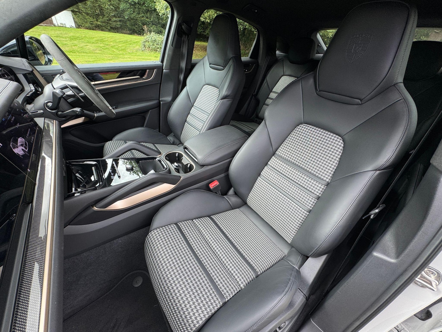 Used Porsche Cayenne 2023 for sale - 76899330: Photo 31