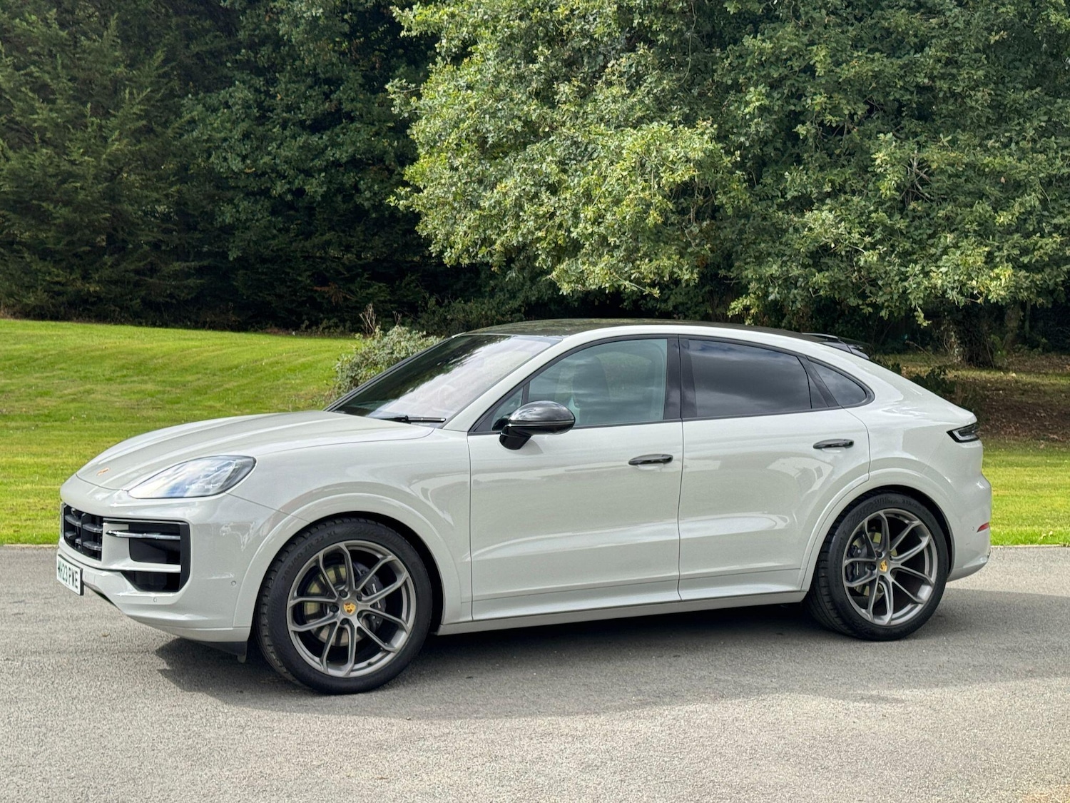 Used Porsche Cayenne 2023 for sale - 76899330: Photo 8