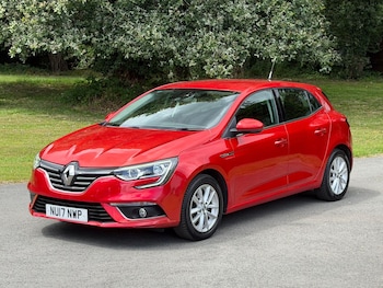Used Renault Megane 2017 for sale - 79093607: Photo