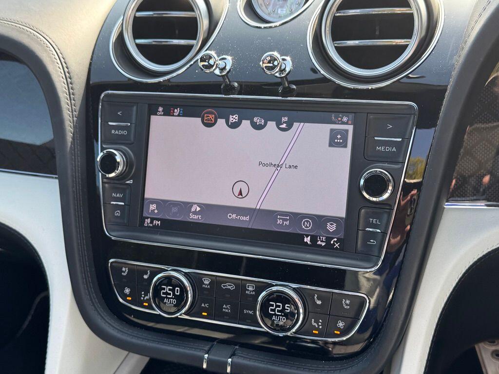 Used Bentley Bentayga for sale - 77645989: Photo 36