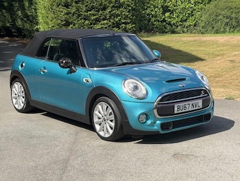 Used MINI Convertible 2018 for sale - 79780370: Photo