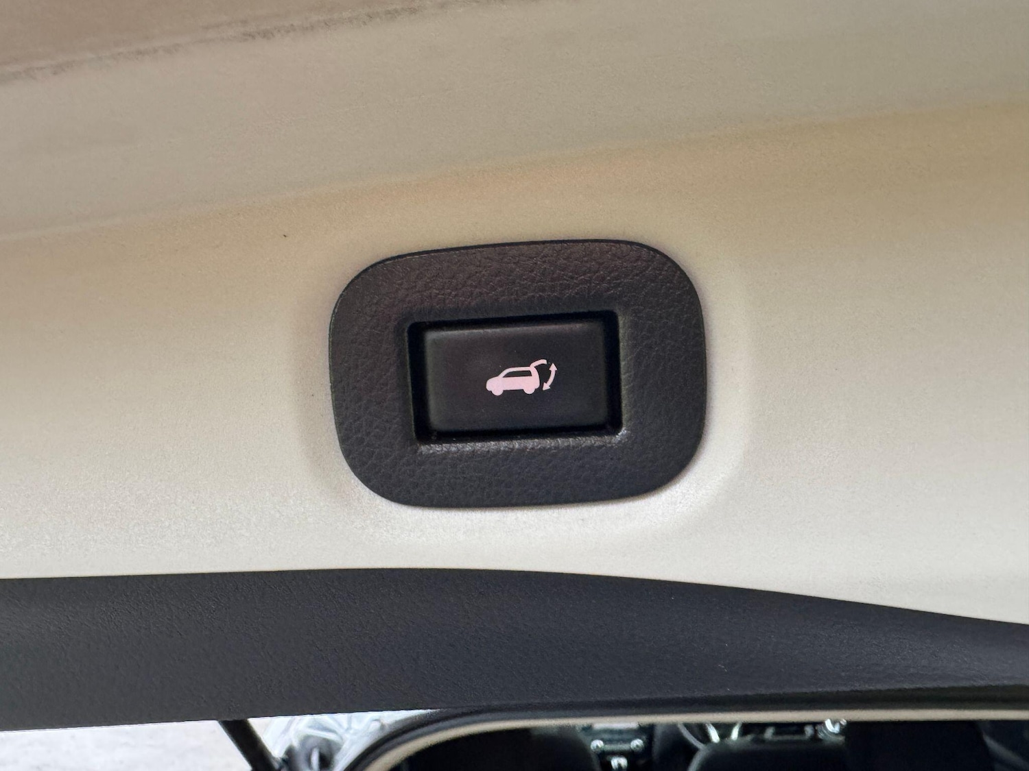 Used Nissan X-Trail 2018 for sale - 76995456: Photo 17