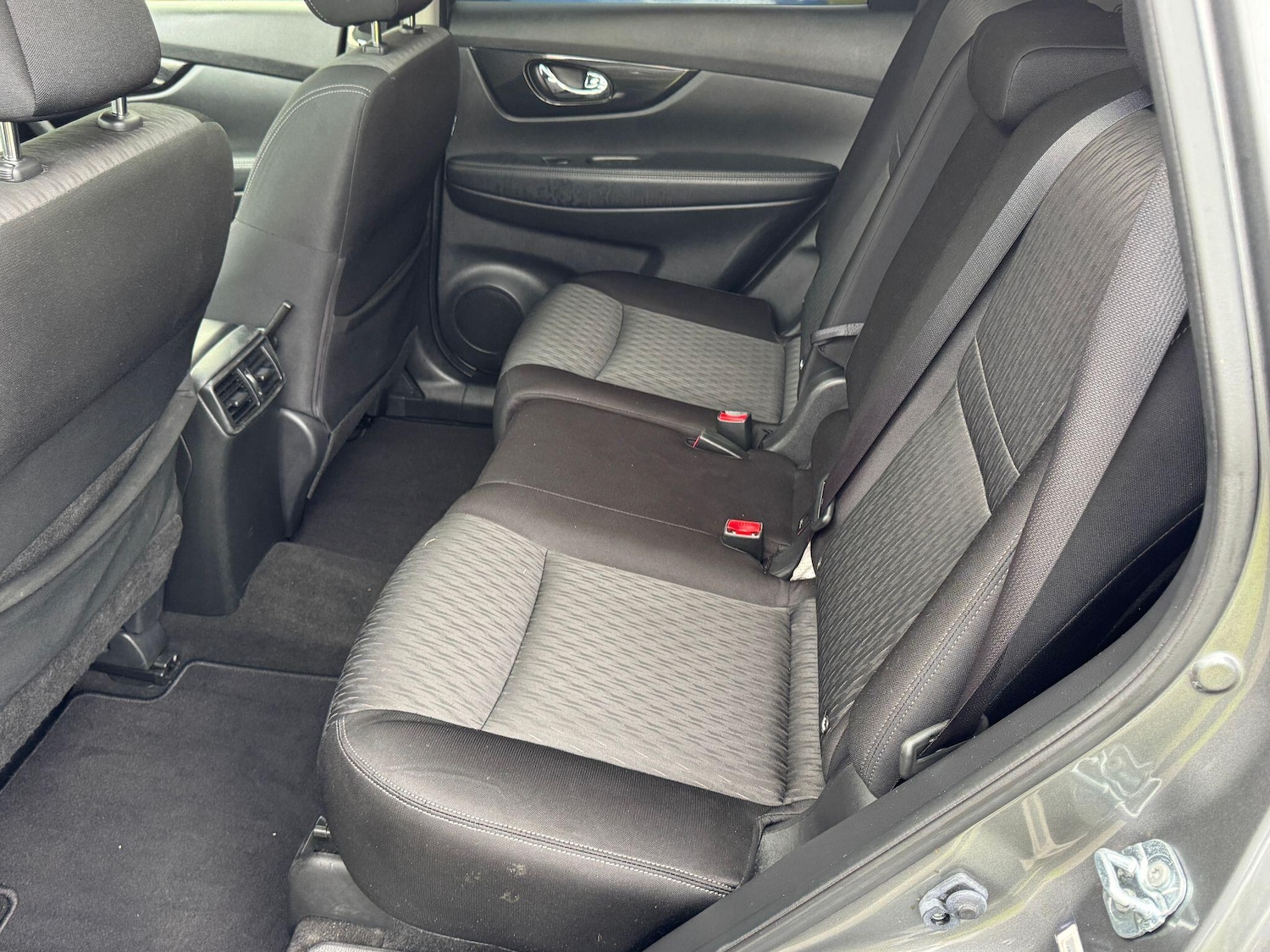 Used Nissan X-Trail 2018 for sale - 76995456: Photo 18