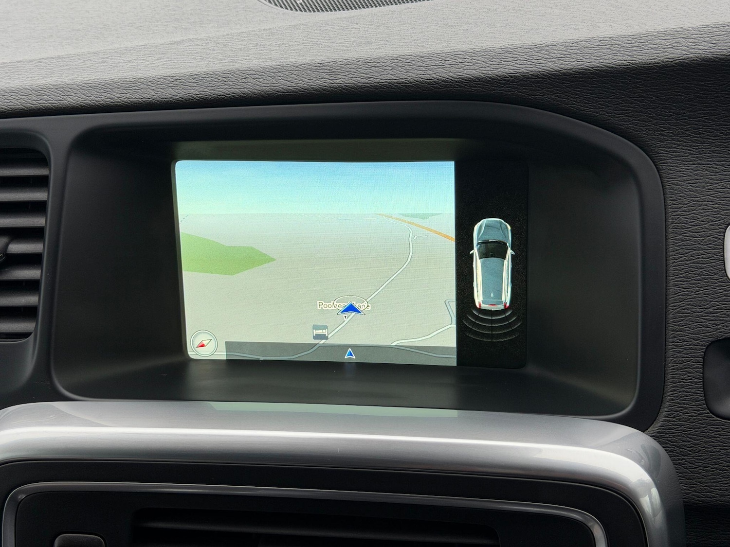 Used Volvo V60 2016 for sale - 77306107: Photo 27