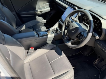 Used Lexus LBX 2024 for sale - 78461842: Photo