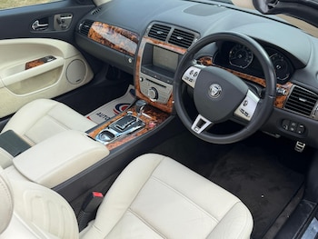 Used Jaguar XKR 2009 for sale - 79622465: Photo
