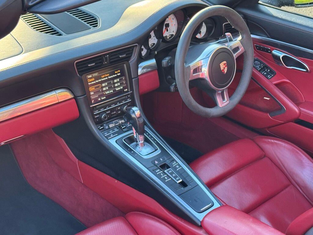 Used Porsche 911 2015 for sale - 77351626: Photo 2