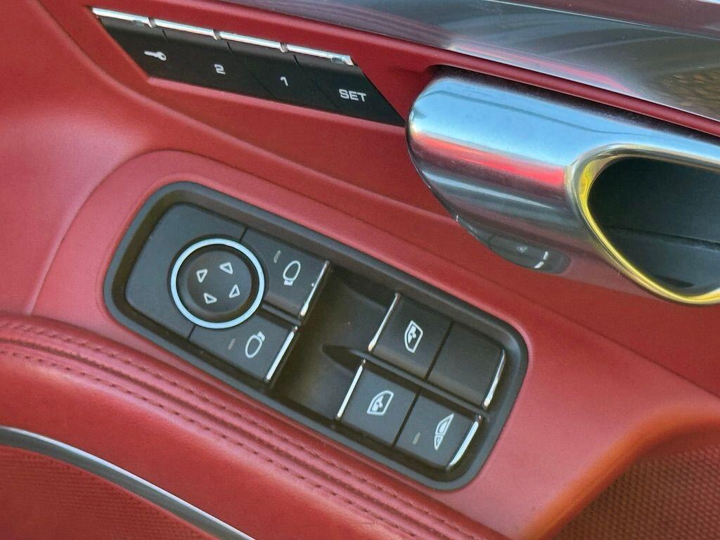 Used Porsche 911 2015 for sale - 77351626: Photo 26