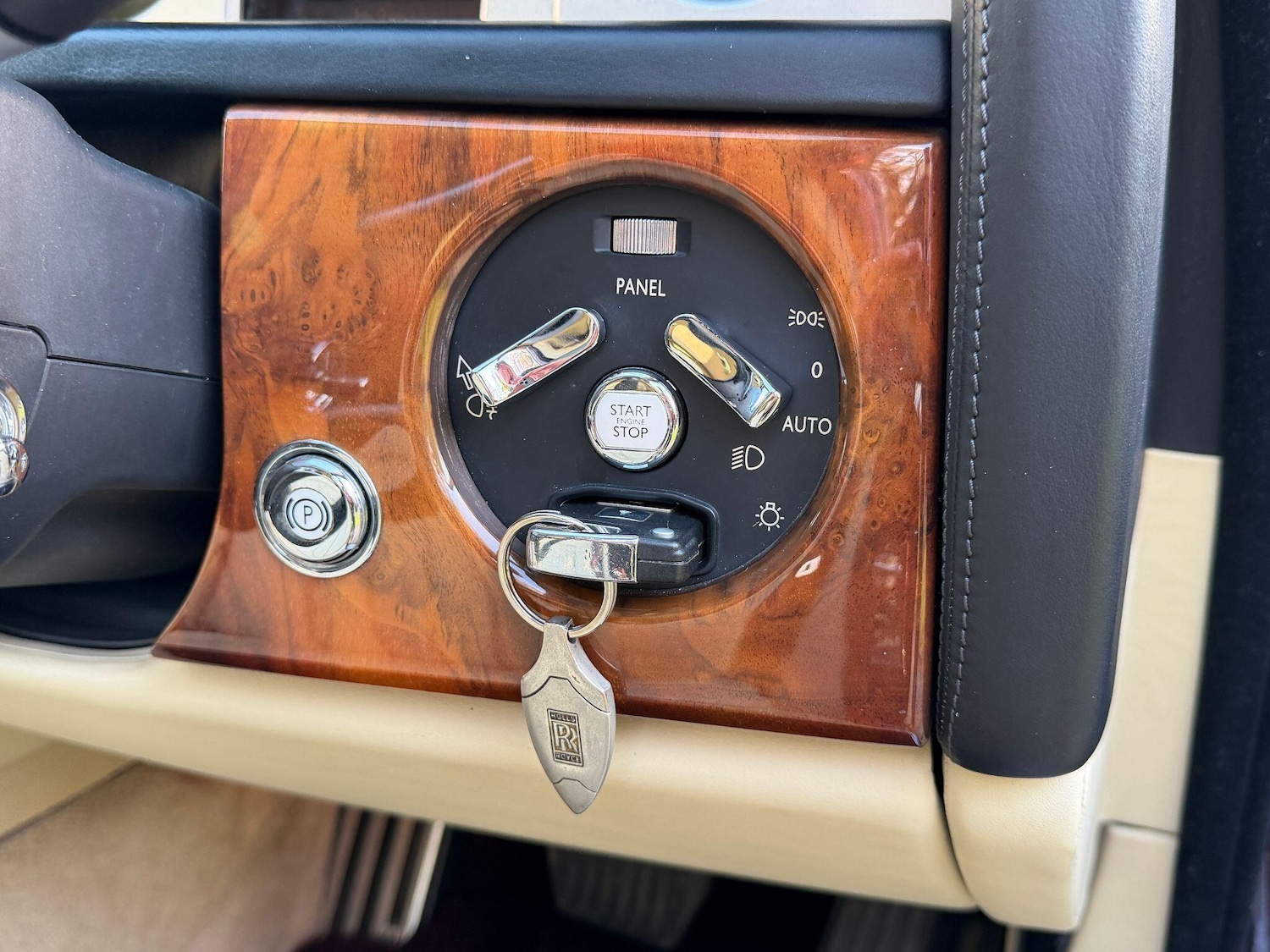 Used Rolls-Royce Phantom 2003 for sale - 76989624: Photo 37