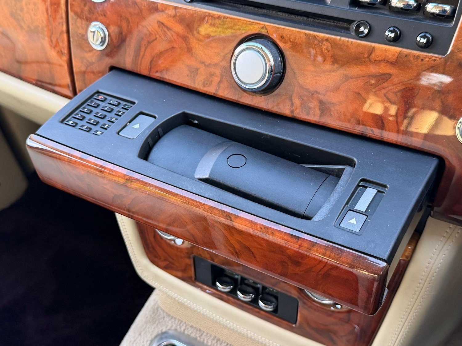 Used Rolls-Royce Phantom 2003 for sale - 76989624: Photo 40