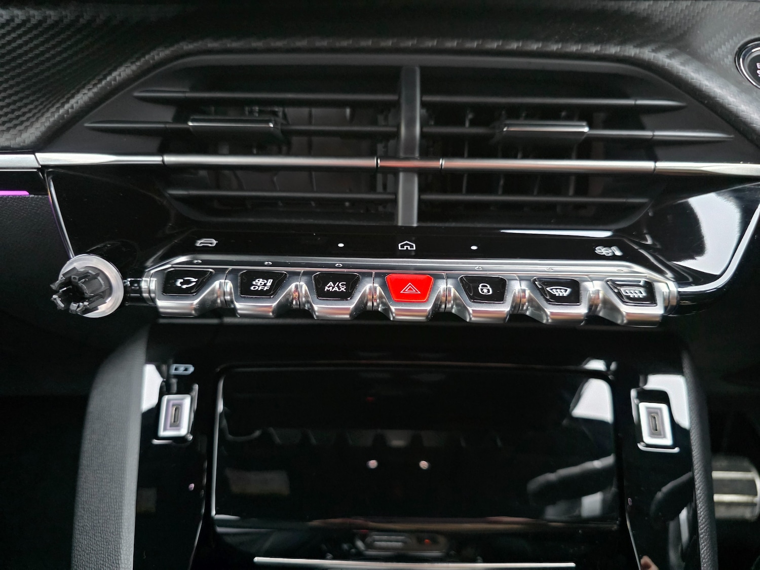 Used Peugeot 2008 2023 for sale - 77493722: Photo 17