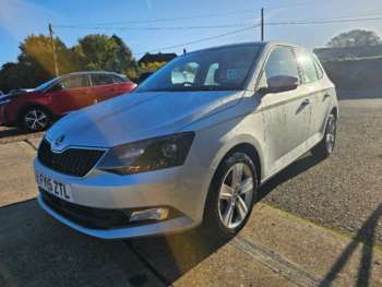 Used Skoda Fabia 2015 for sale - 74879642: Photo