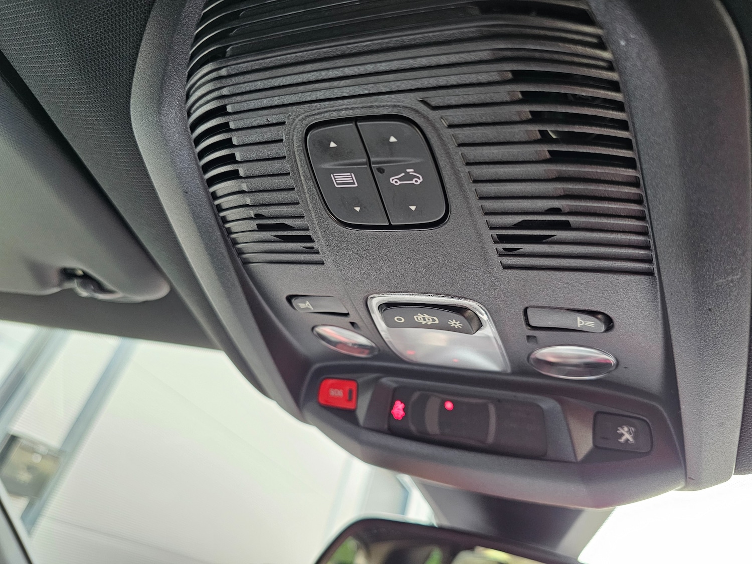 Used Peugeot 3008 2019 for sale - 76453672: Photo 17