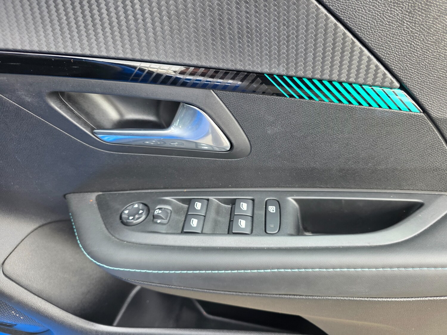 Used Peugeot 208 2023 for sale - 78177250: Photo 17