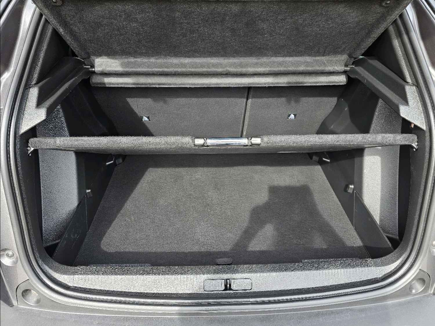 Used Peugeot 2008 2023 for sale - 76353044: Photo 10