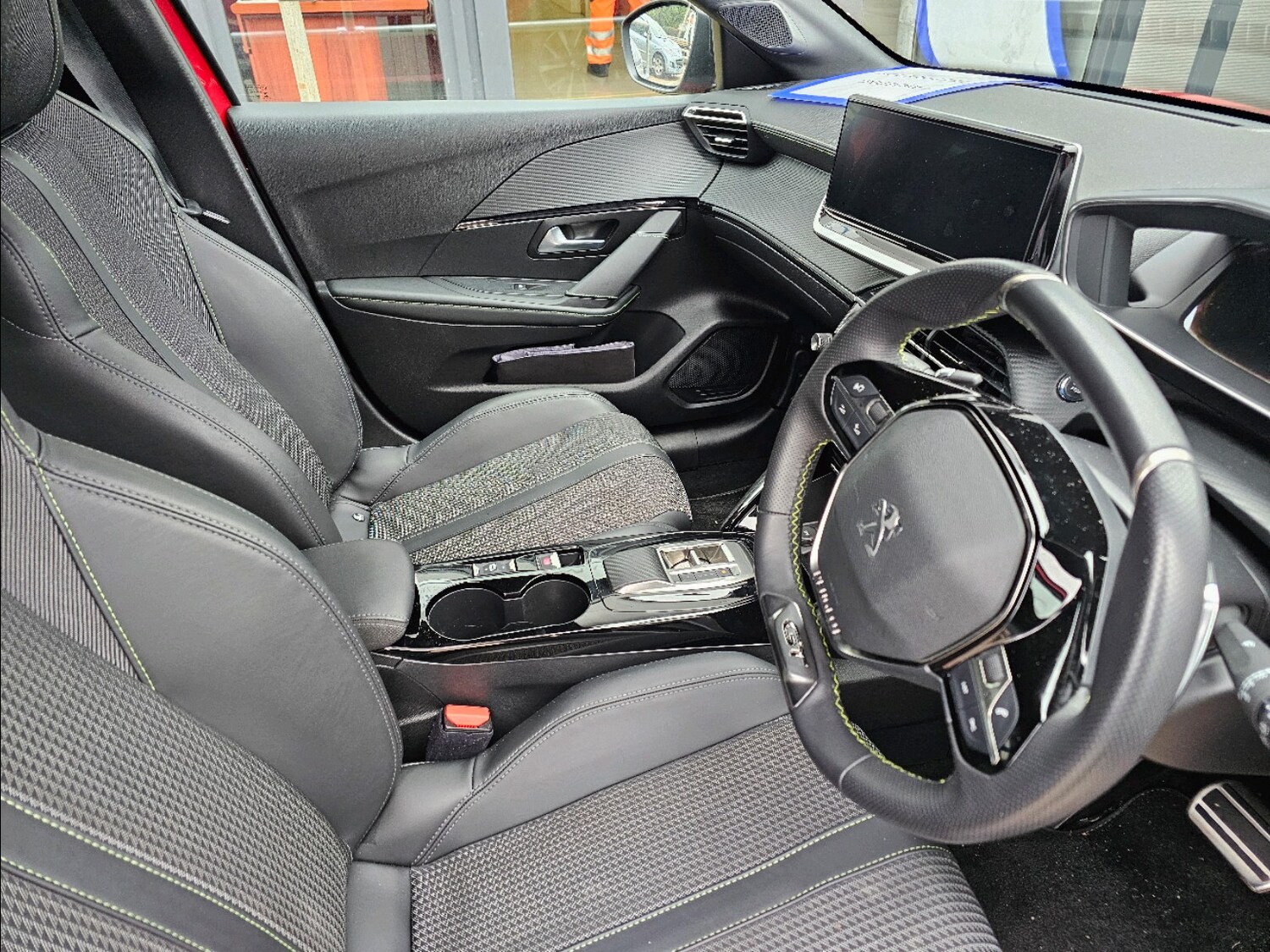 Used Peugeot 208 2022 for sale - 76165182: Photo 15