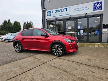 Peugeot - 208